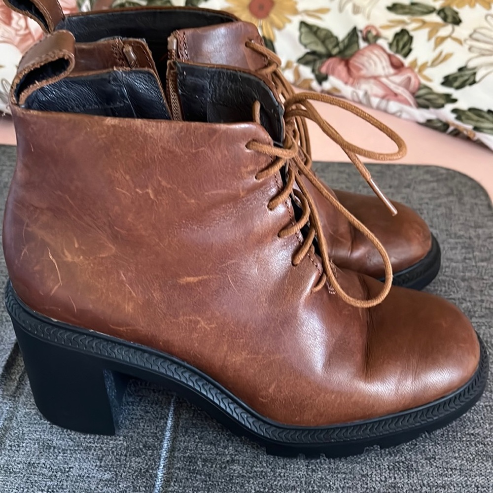 Camper wonder ankle boot